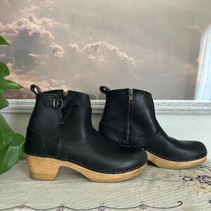 No. 6 Black Leather Heeled Boots with Wooden Sole